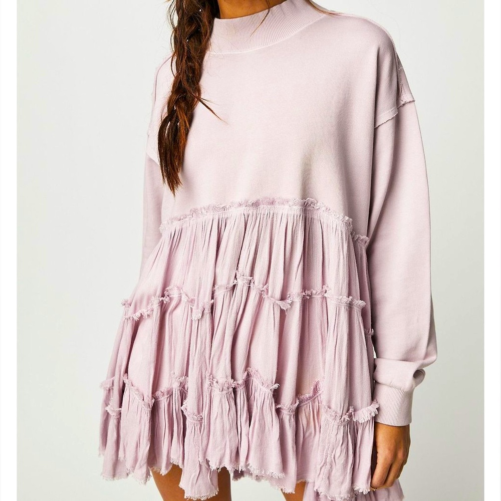 We The Free Pixie Sweatshirt in Lilac Neutral w/ Bongo Floral Leggings